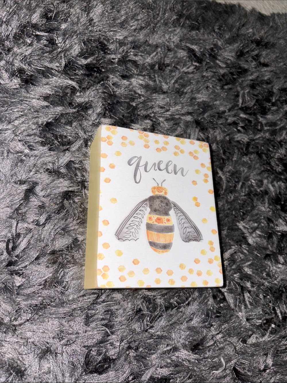 Queen Bee desk decoration